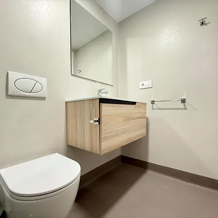 Plaza Lofts, Centro